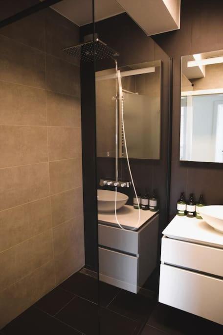 Alzingen Charming Modern 2 Bedroom Apartment מראה חיצוני תמונה