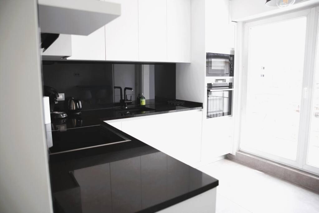 Alzingen Charming Modern 2 Bedroom Apartment מראה חיצוני תמונה